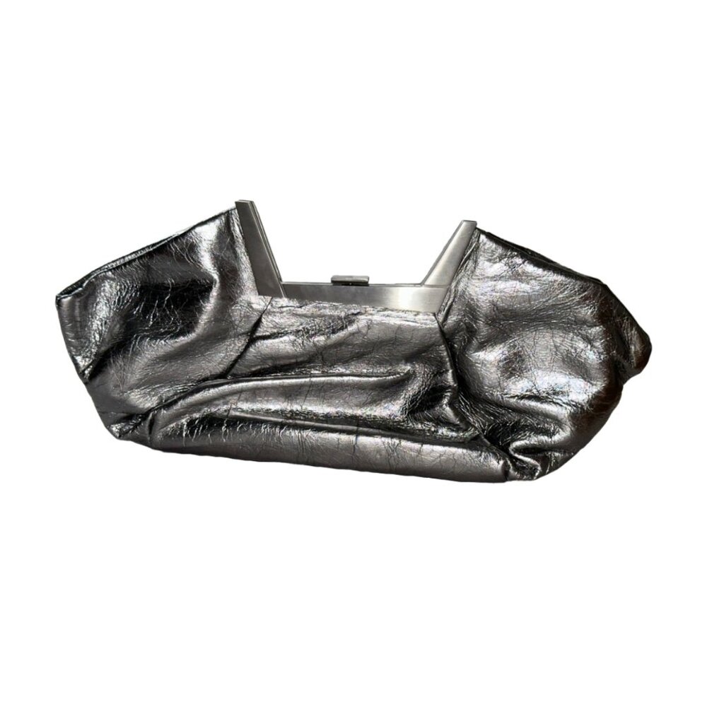 Maison Etnad | Norah Metallic Silver Leather Frame Structural Clutch Bag